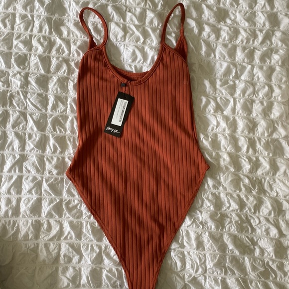 Robbed Body Suit NWT - Picture 2 of 4